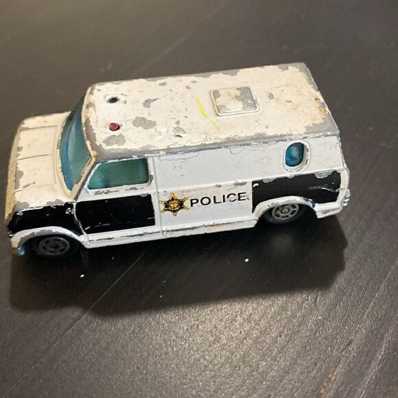 Vintage Yatming FORD ECONOLINE Police Van Diecast No 1501 Hong Kong 1981 - Picture 3 of 5